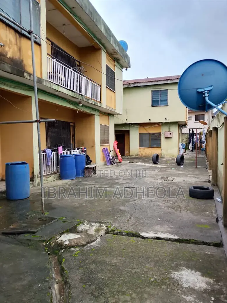 2bdrm Block of Flats in Egbeda for sale