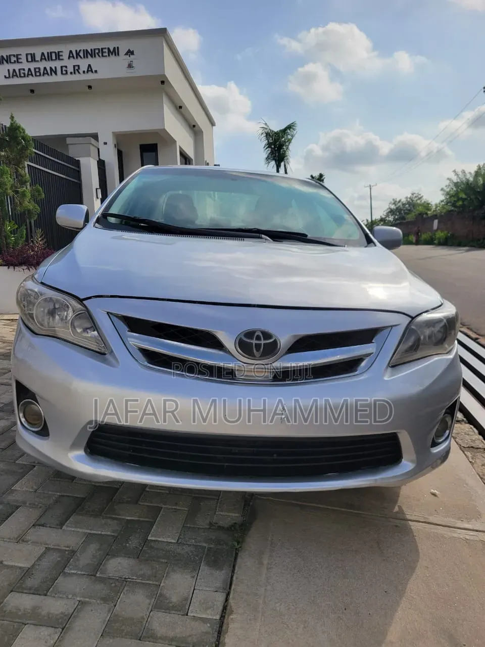 Toyota Corolla 2010 Silver