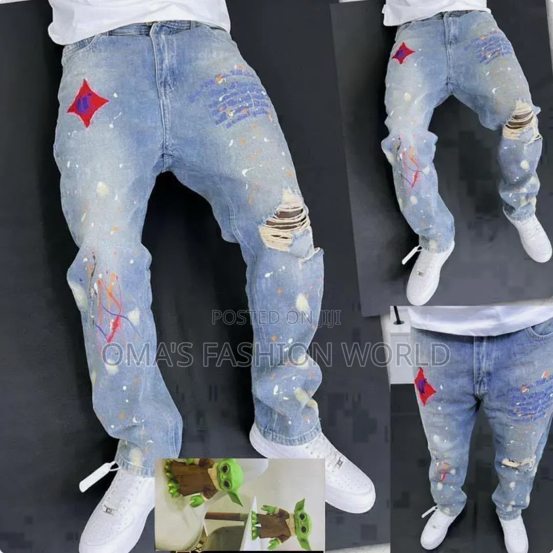 High-quality Baggy Jeans Are Now Available In Store!