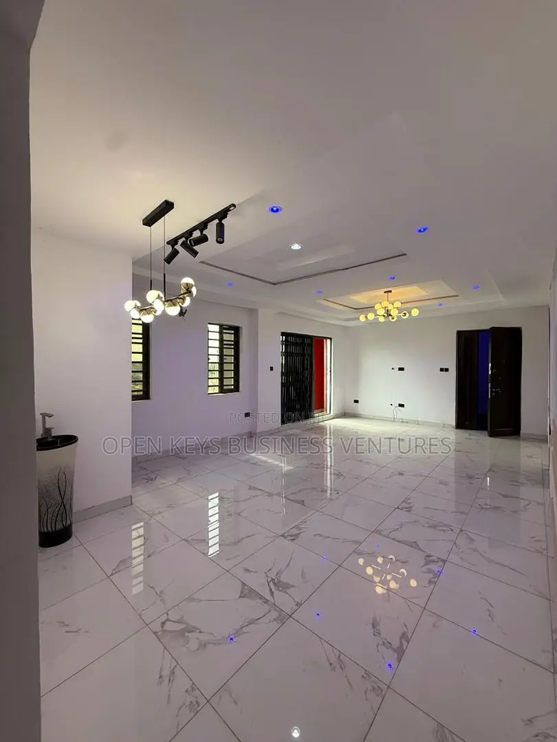 Furnished 3bdrm Apartment in Alao Akala Way, Akobo for rent