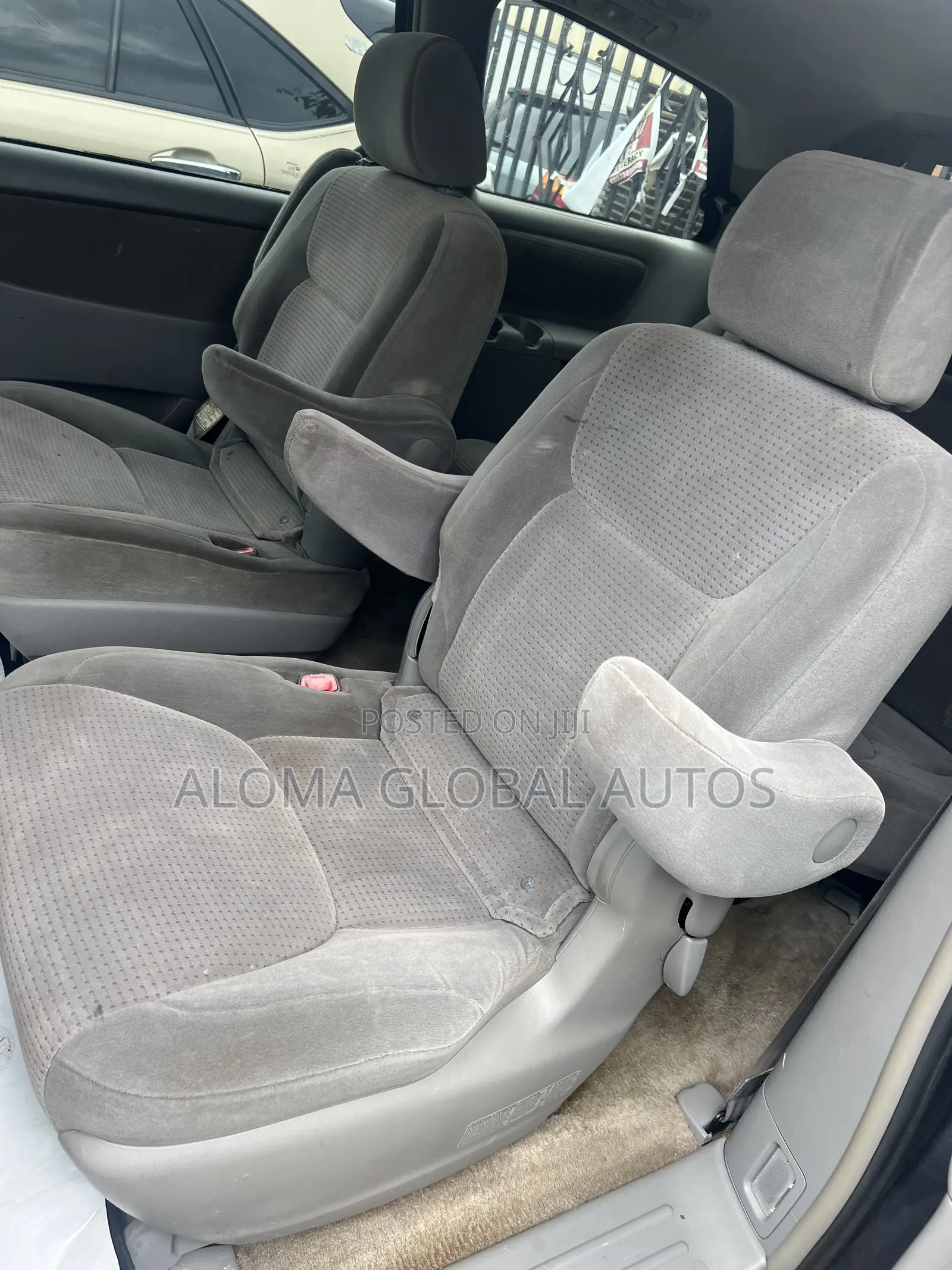 Toyota Sienna LE AWD 2006 Gray