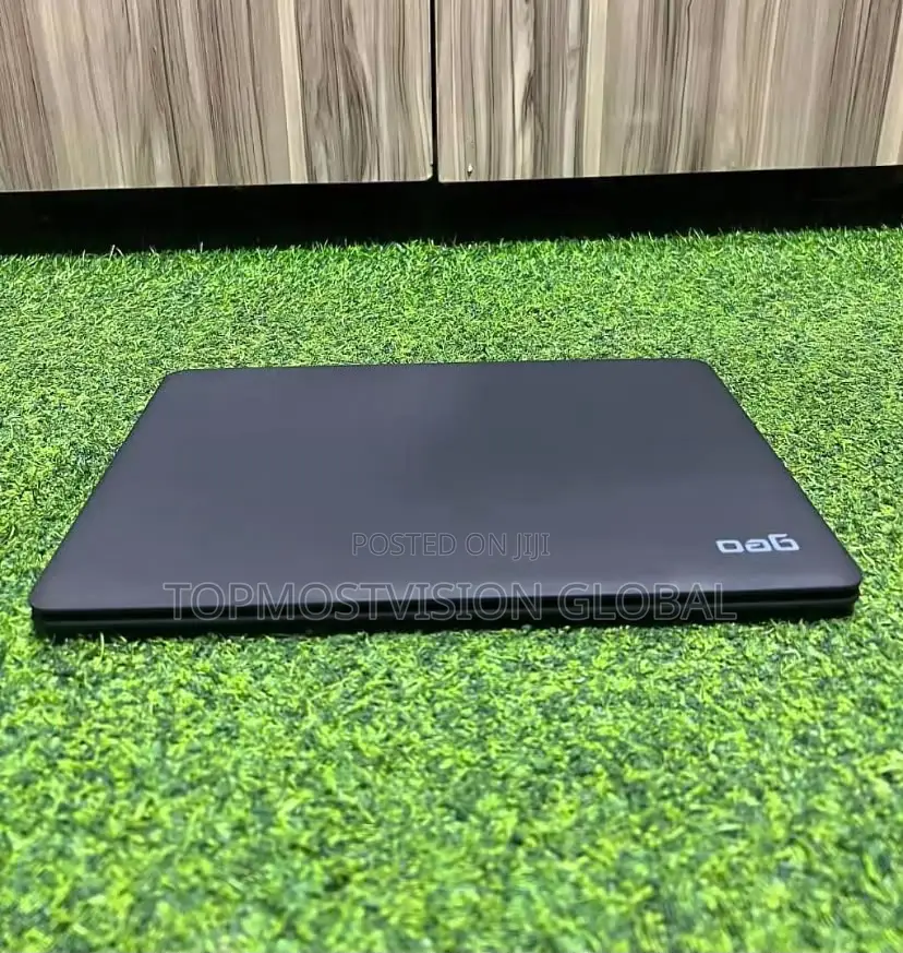 Laptop Geo Geobook 1E 4GB Intel Celeron SSD 128GB