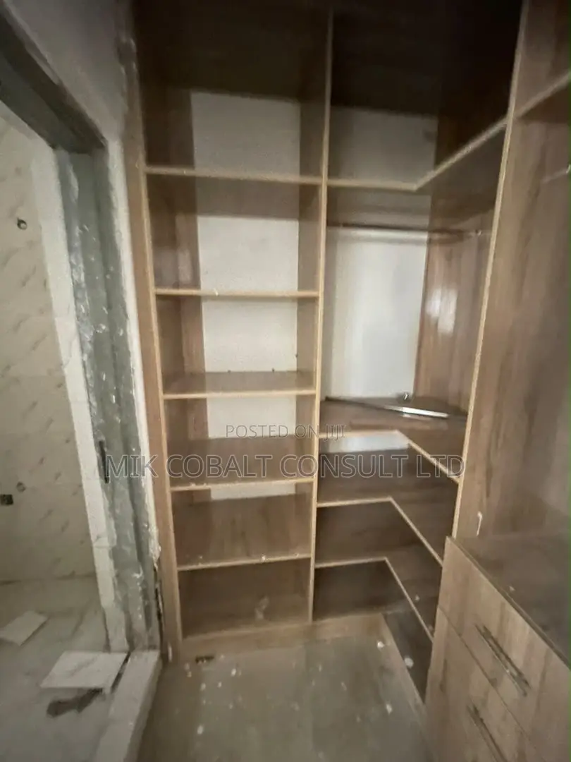 3bdrm Block of Flats in By Nicon, Katampe (Main) for rent
