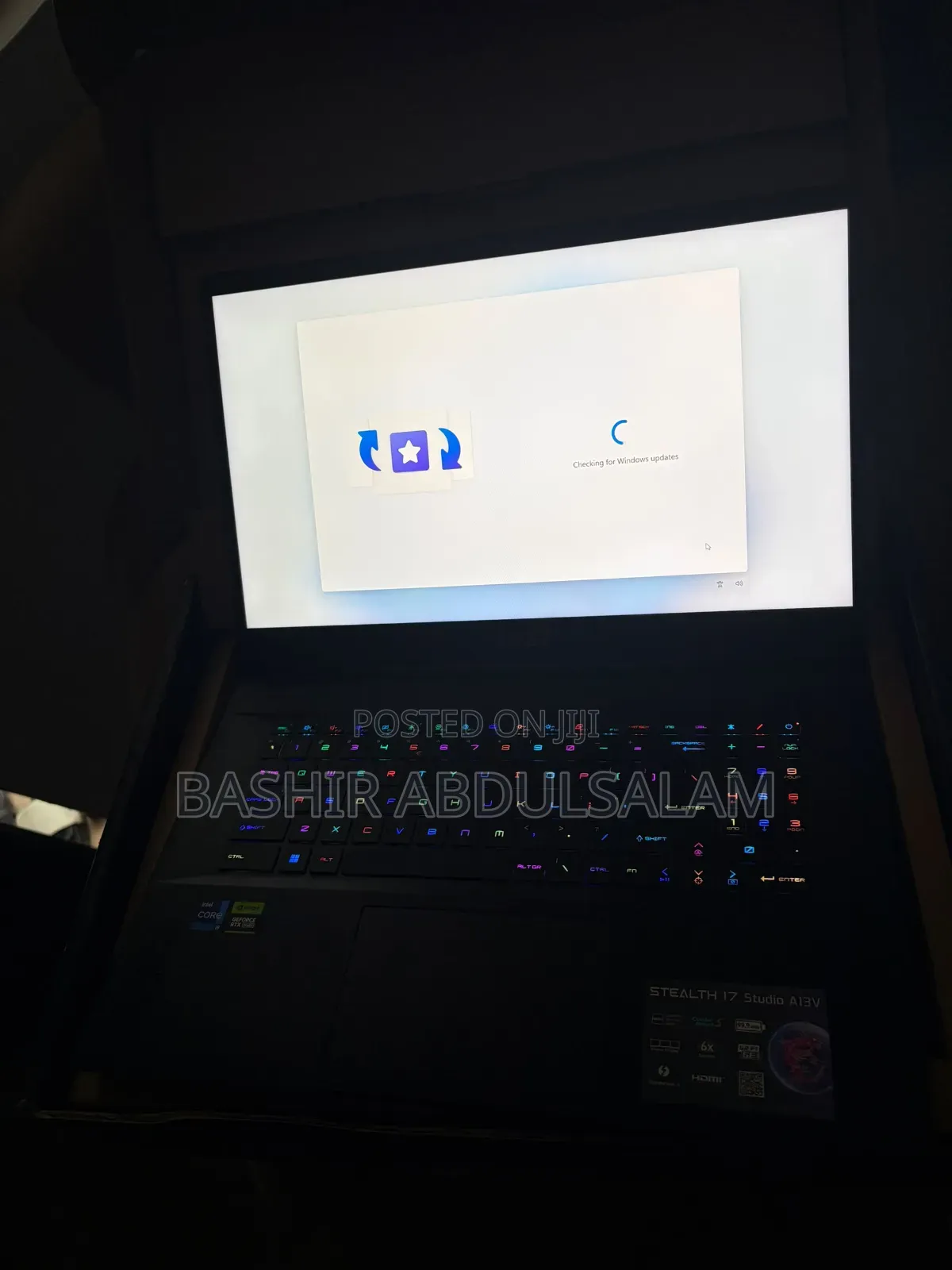 New Laptop MSI Stealth 17 Studio A13V 32GB Intel Core i9 SSD 1T