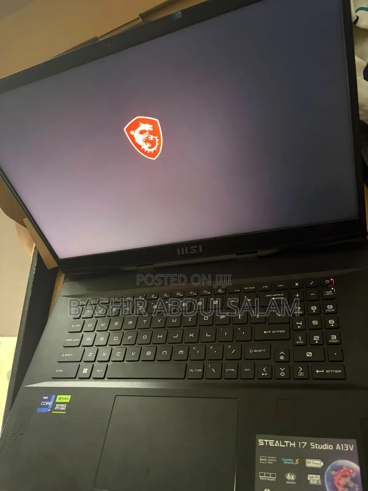 New Laptop MSI Stealth 17 Studio A13V 32GB Intel Core i9 SSD 1T