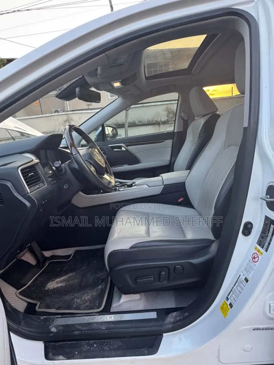 Lexus RX 350 FWD 2017 White