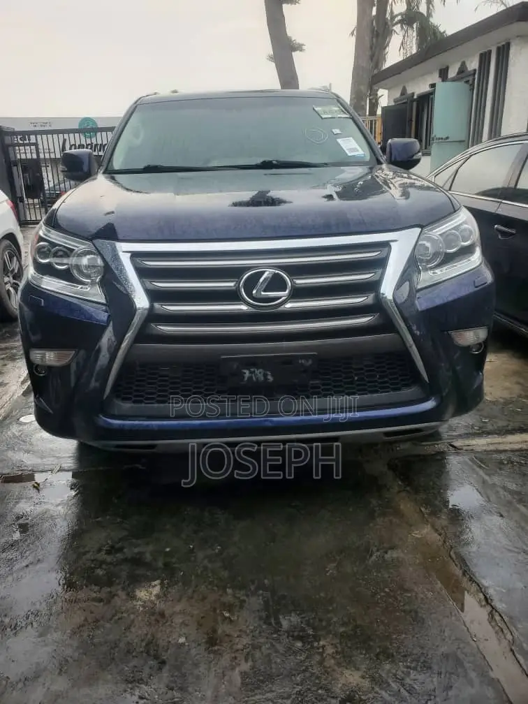 Lexus GX 2019 Blue
