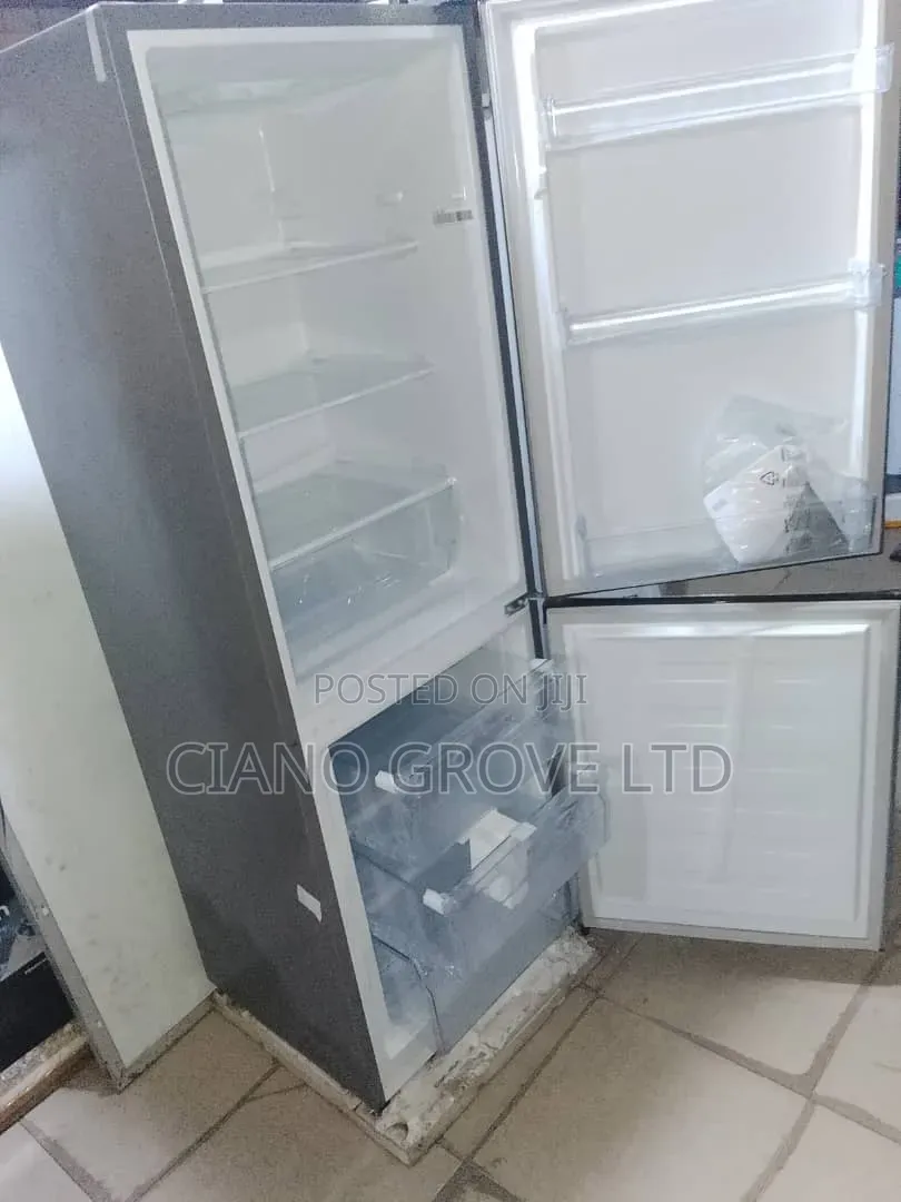 Hisense Refrigerator 290 Liters