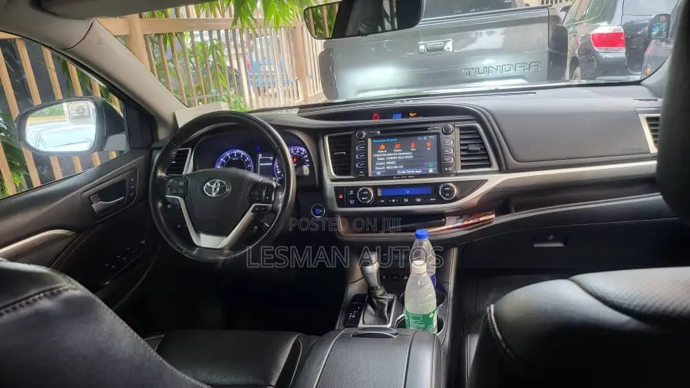 Toyota Highlander Limited Platinum 4x4 V6 (3.5L 6cyl 8A) 2017 Black