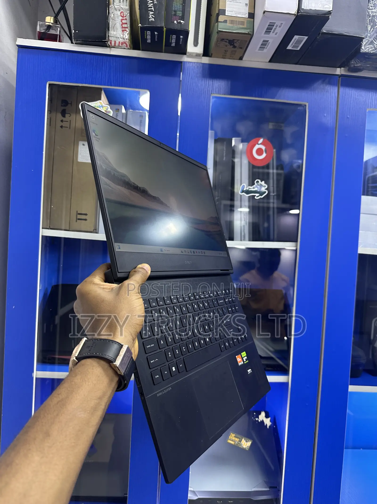 Laptop HP Omen 16 16GB AMD Ryzen 9 SSD 512GB
