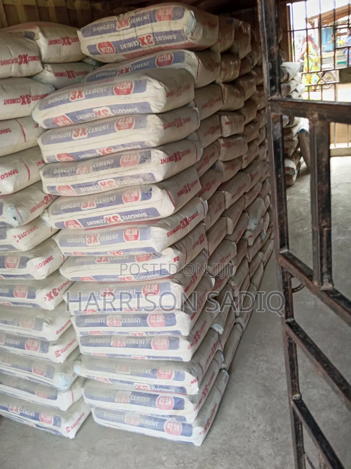 We Supply Lafarge, Dangote,And Bua Cement to All States