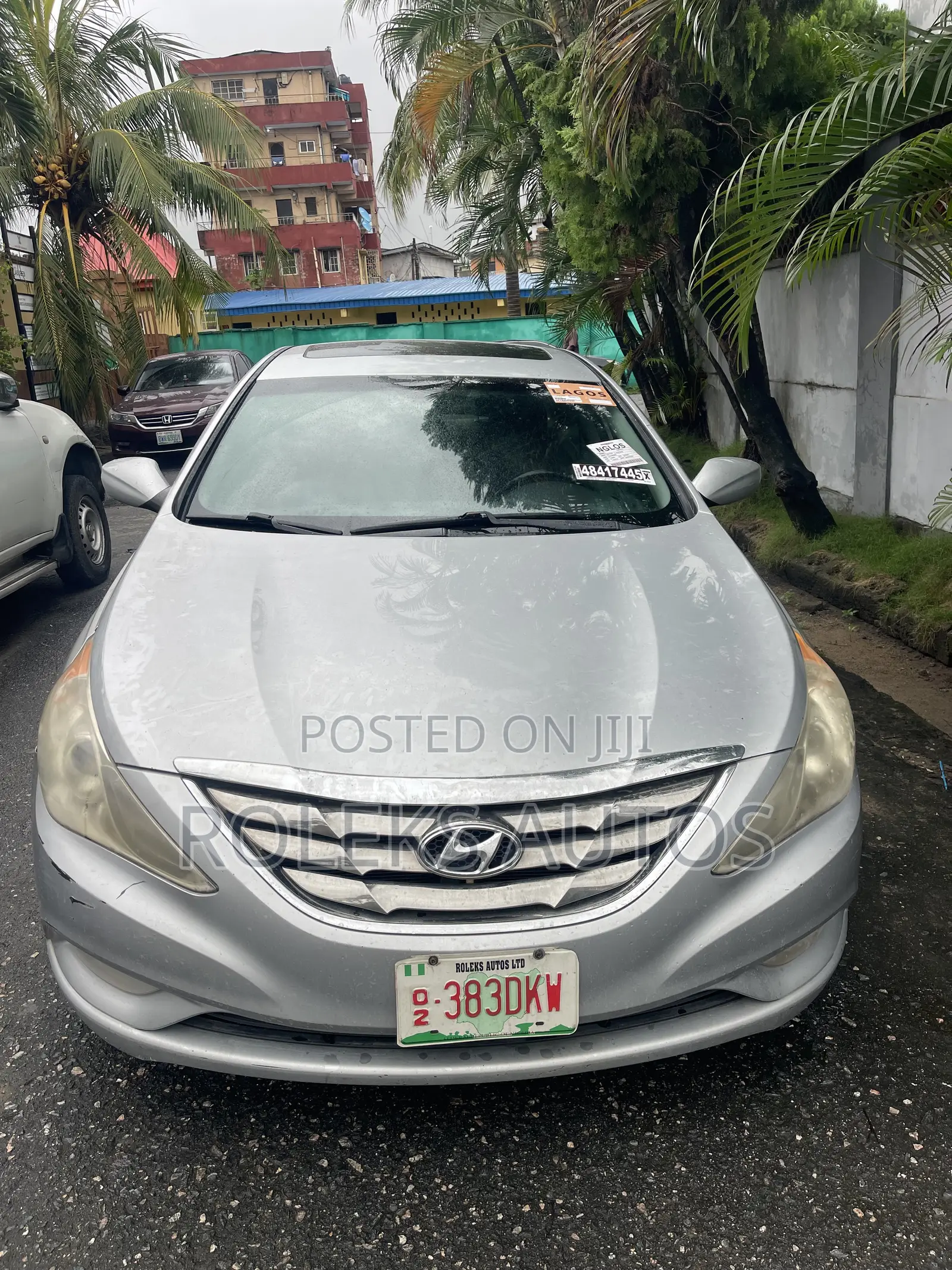 Hyundai Sonata SE Sedan FWD (2.4L 4cyl 6A) 2011 Silver