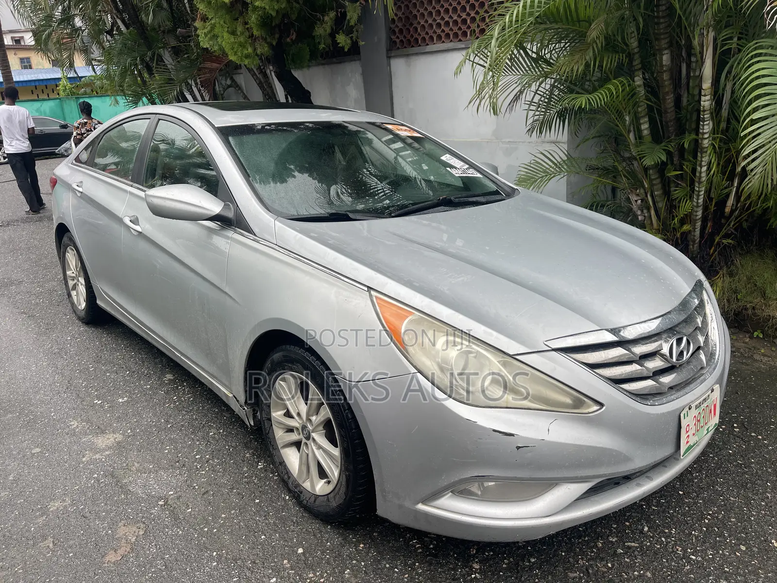 Hyundai Sonata SE Sedan FWD (2.4L 4cyl 6A) 2011 Silver