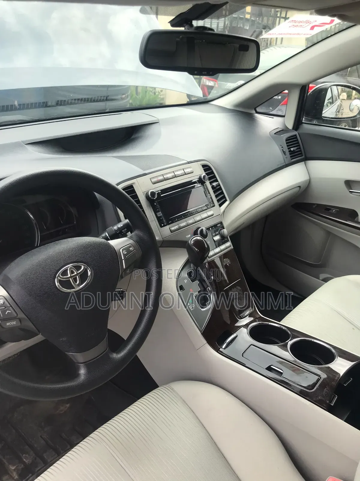 Toyota Venza 2011