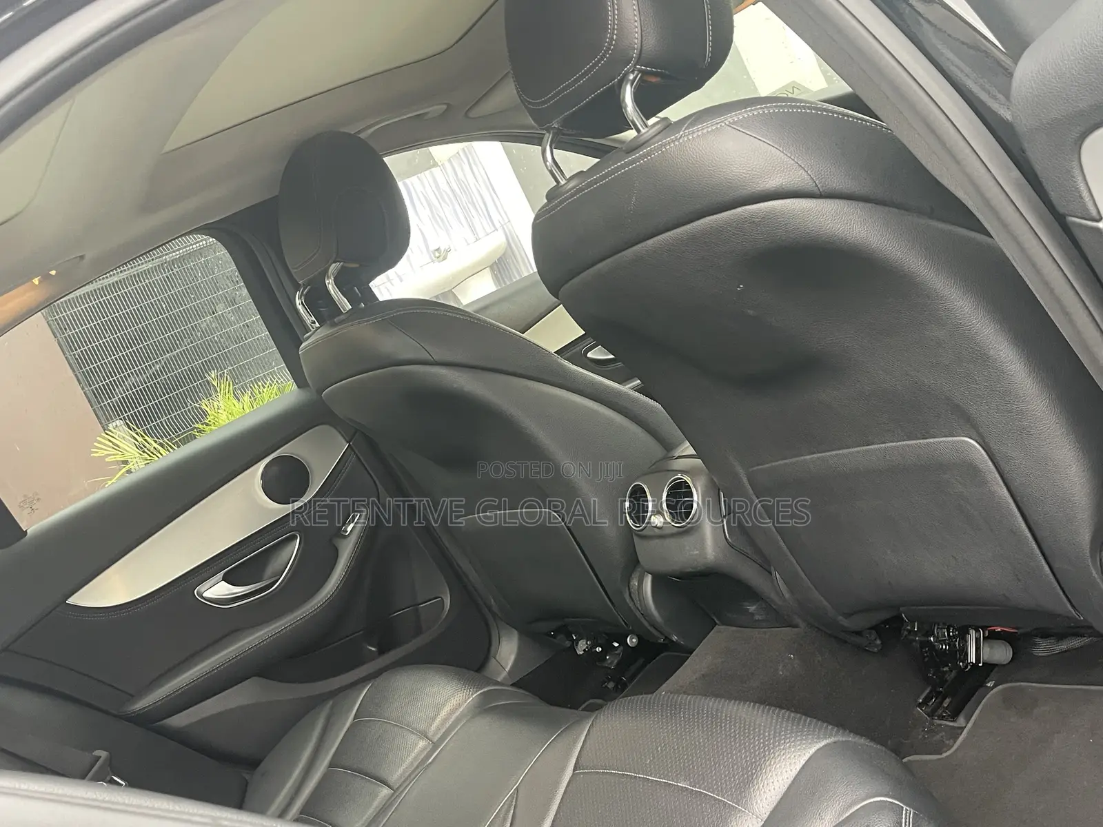Mercedes-Benz C300 2016 Black
