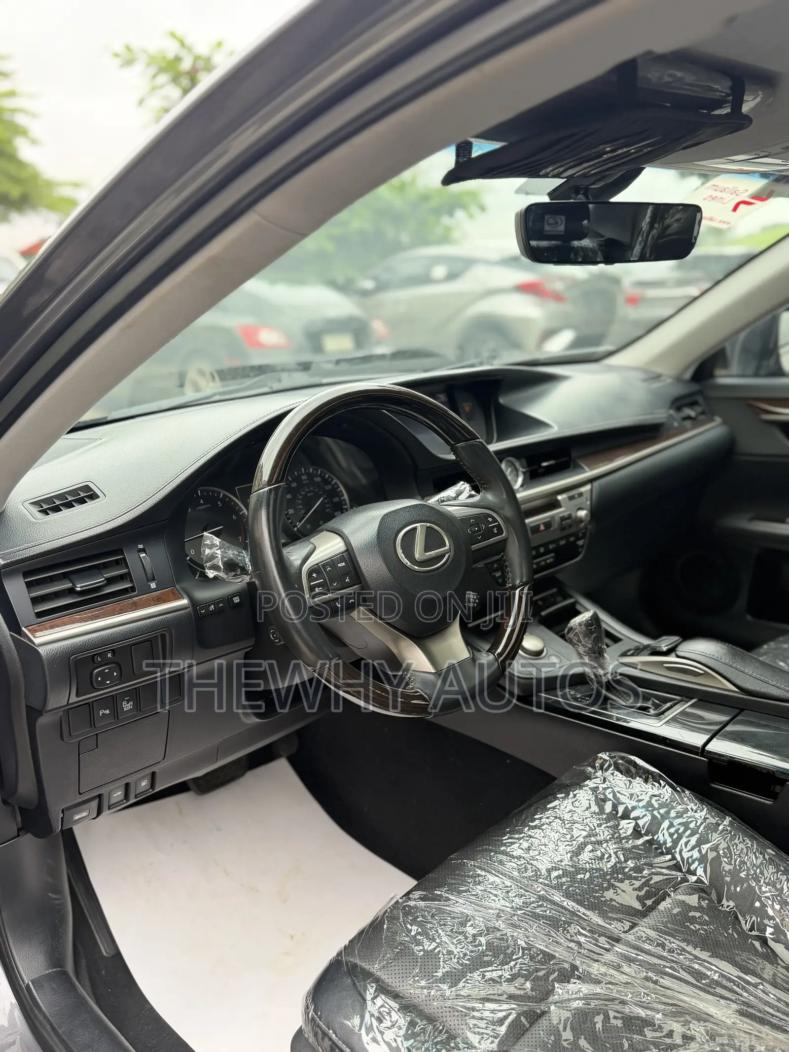 Lexus ES 350 FWD 2016 Gray