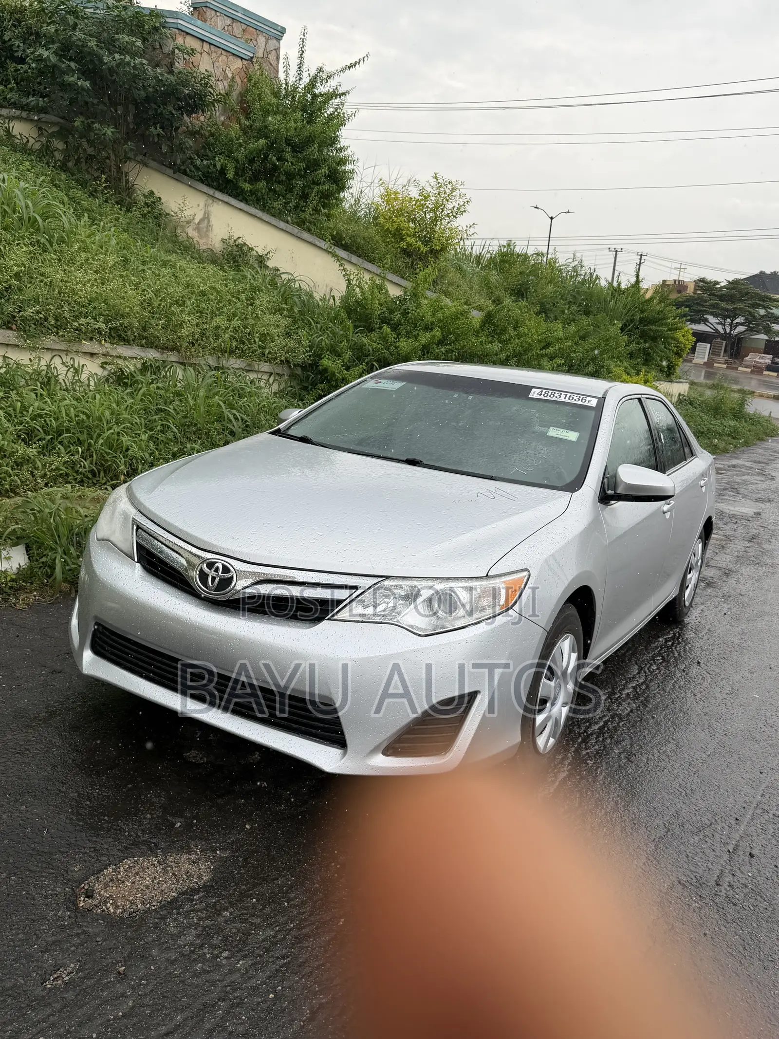 Toyota Camry LE 4dr Sedan (2.5L 4cyl 6A) 2013 Silver