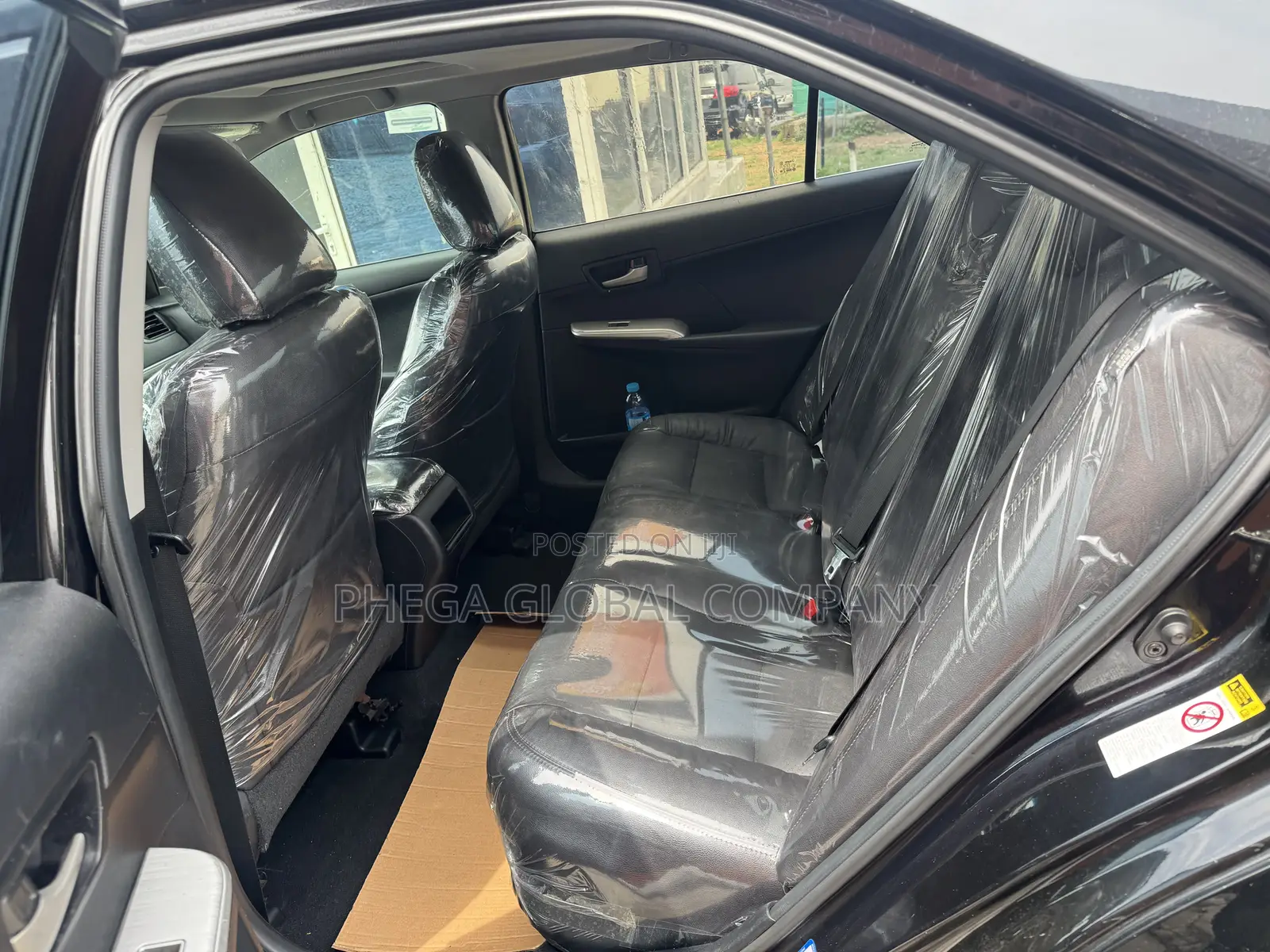 Toyota Camry SE 4dr Sedan (2.5L 4cyl 6A) 2013 Black