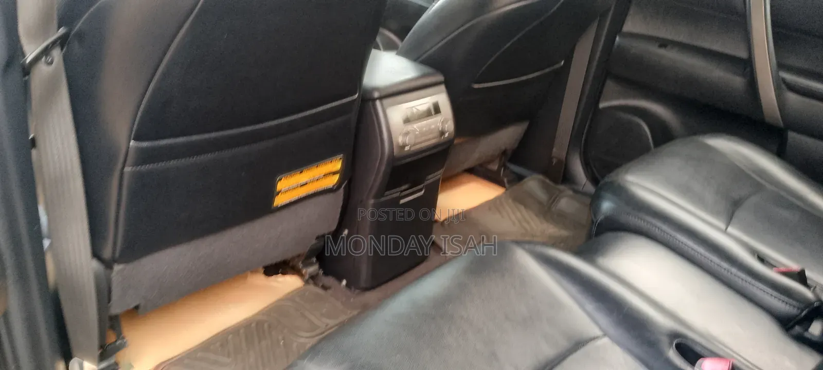 Toyota Highlander SE 2011 Black