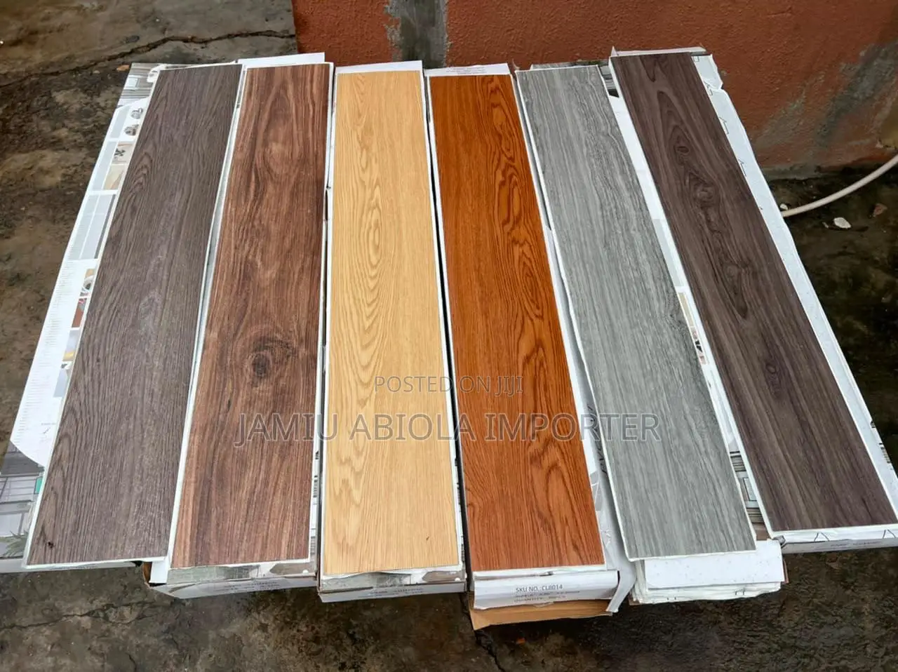 Vinly Wooden Rubber Tiles Self Adhesive 36 Pieces 5.1mters