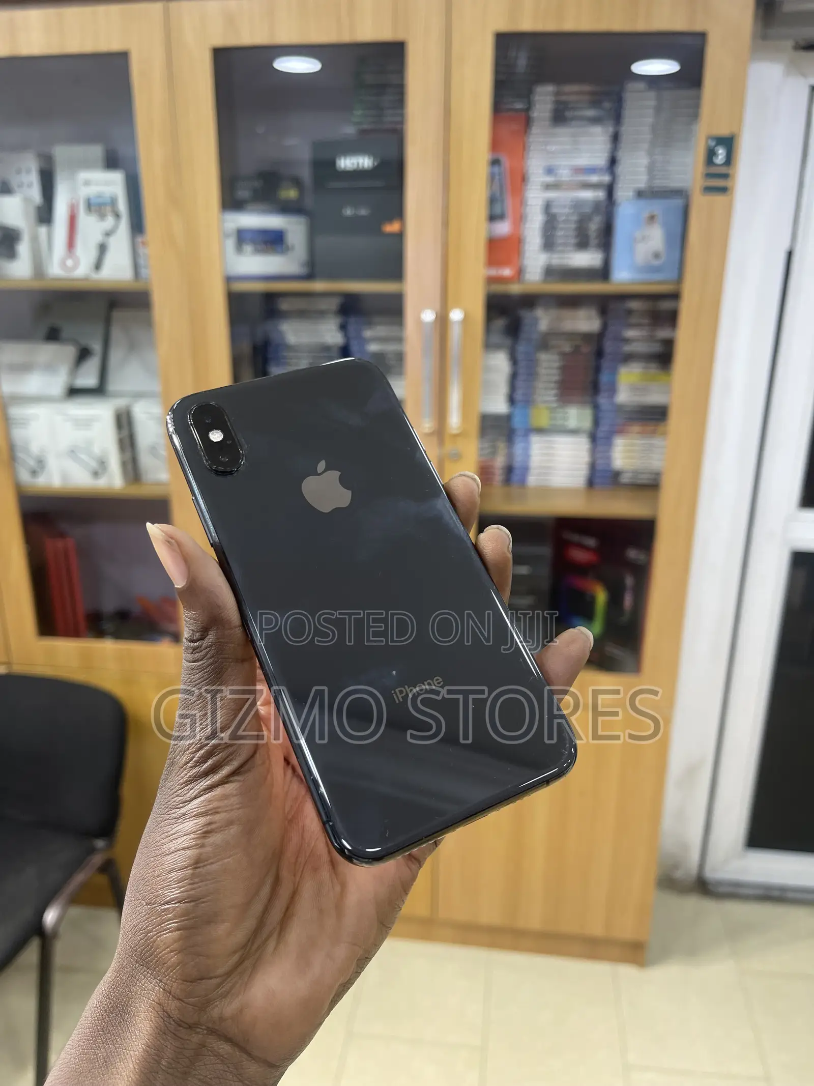 Apple iPhone XS 64 GB Black