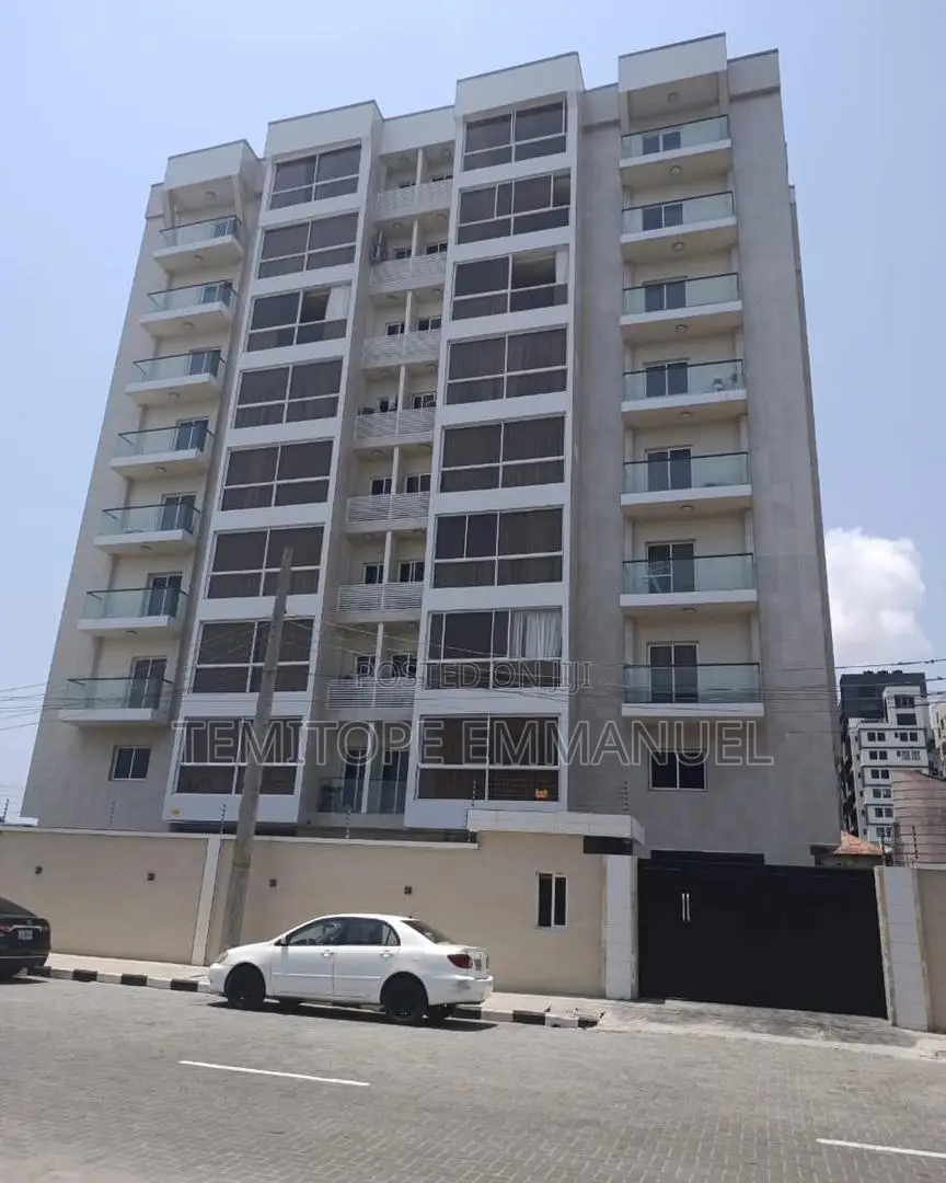 Furnished 3bdrm Apartment in Victoria Island for sale