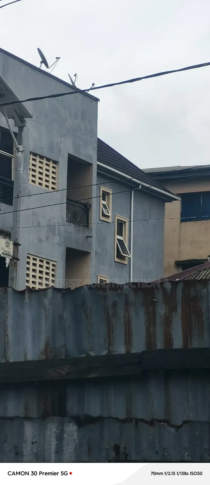 3bdrm Block of Flats in Kilo for sale