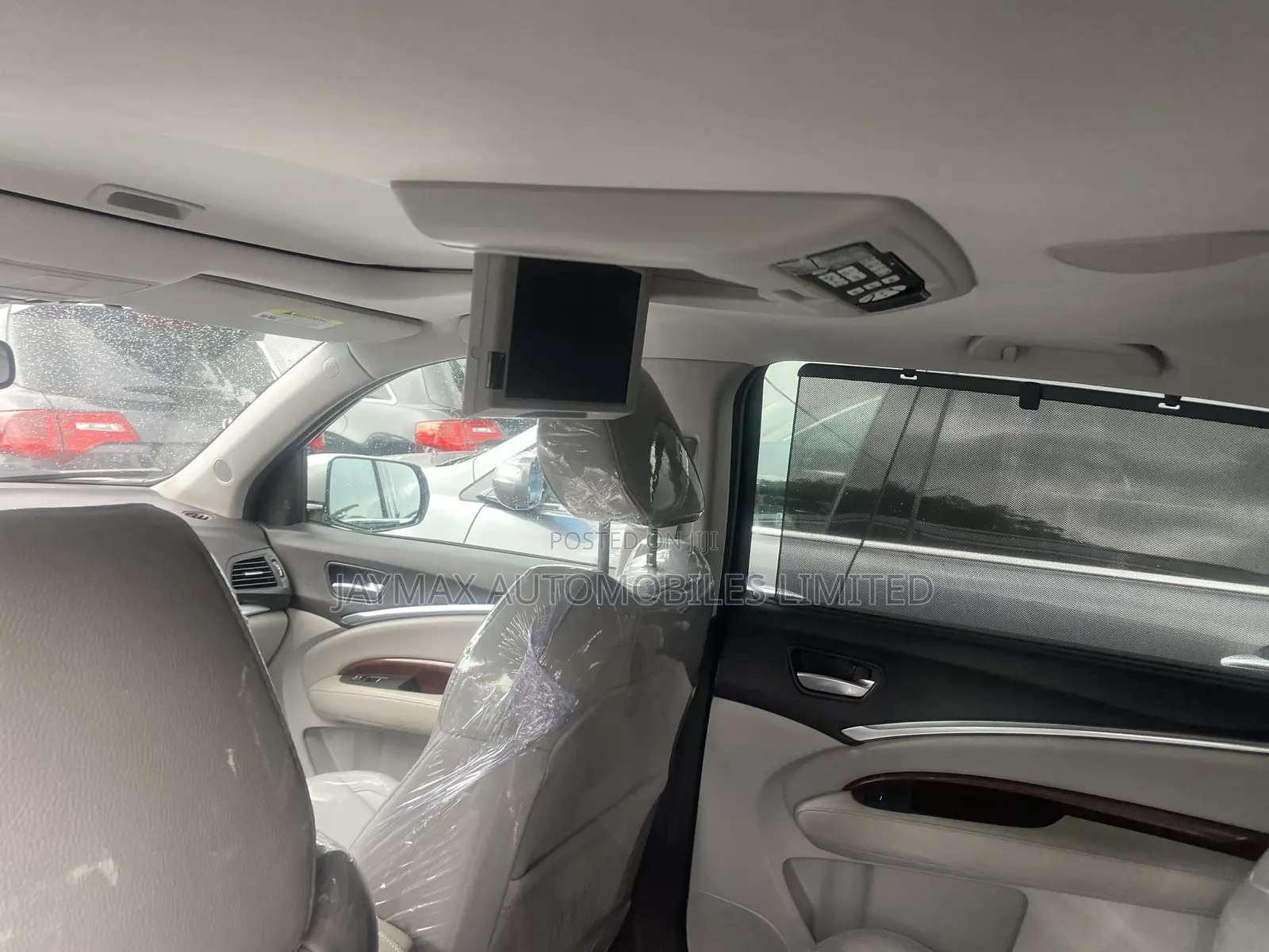 Acura MDX Advance and Entertainment Packages 4dr SUV (3.5L 6cyl 6A)