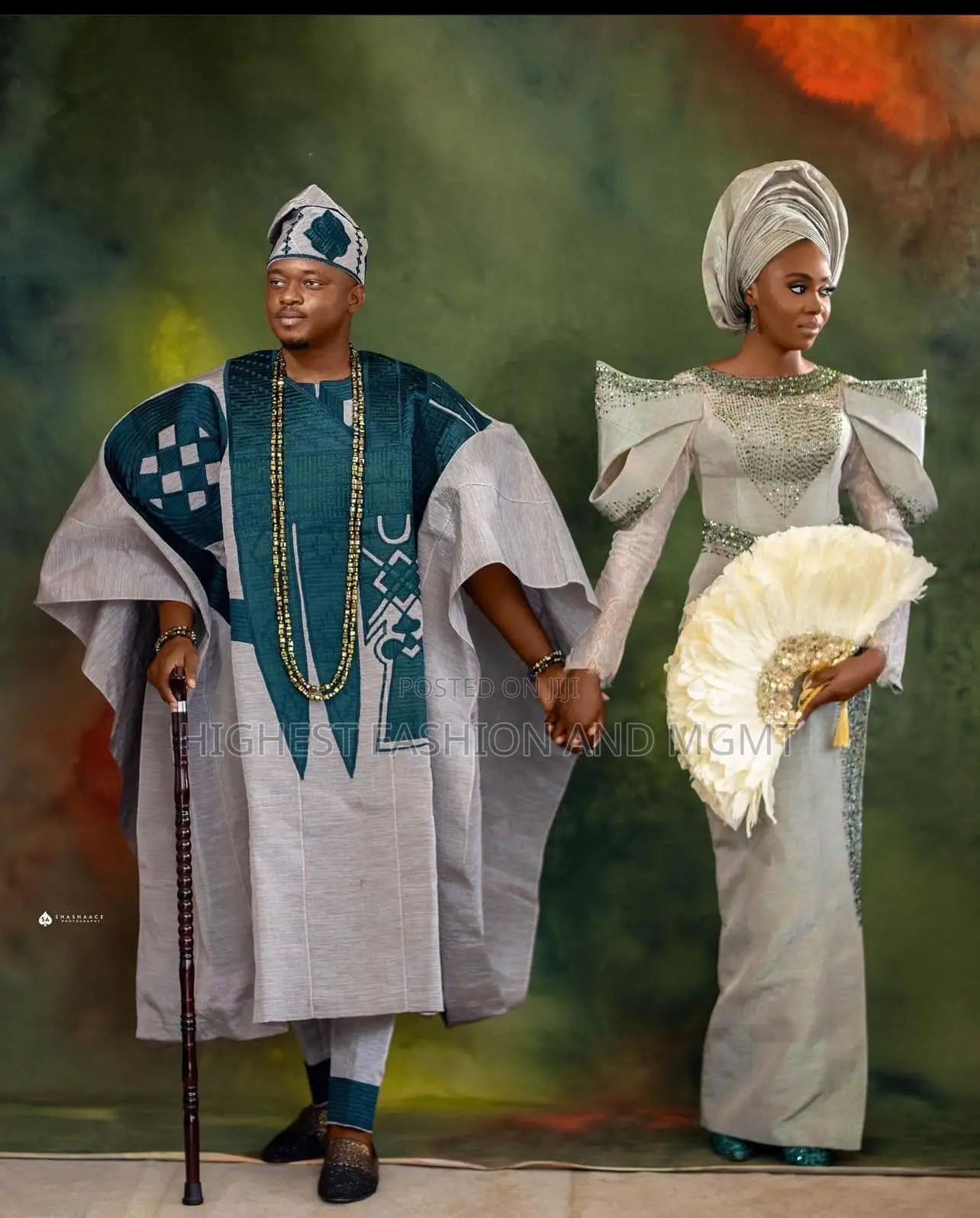 Silver-Teal Iro and Buba Men’S Geometric-Accented Silver-Gray Agbada