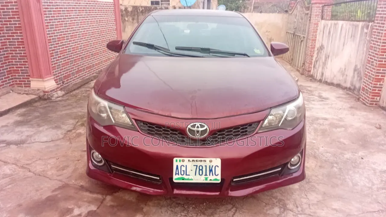 Toyota Camry 2012 Burgundy