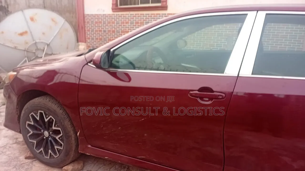 Toyota Camry 2012 Burgundy
