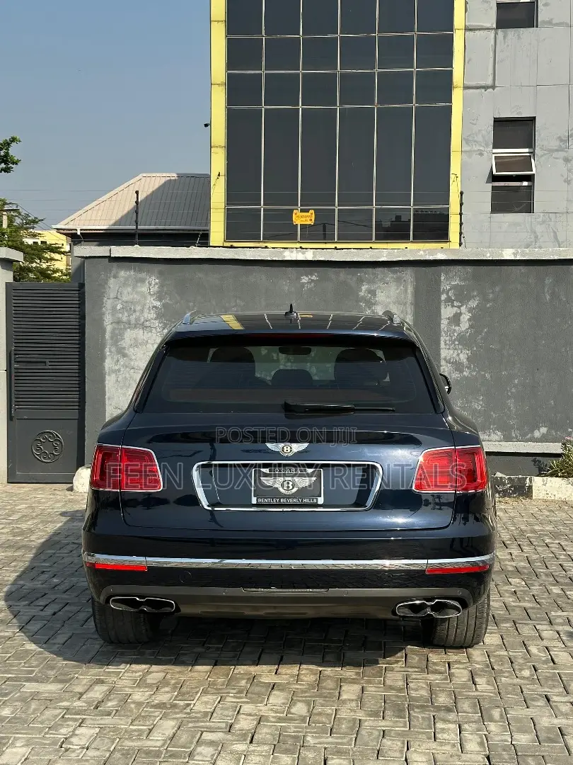Bentley Bentayga 4.0a for Rent - Car for Hire