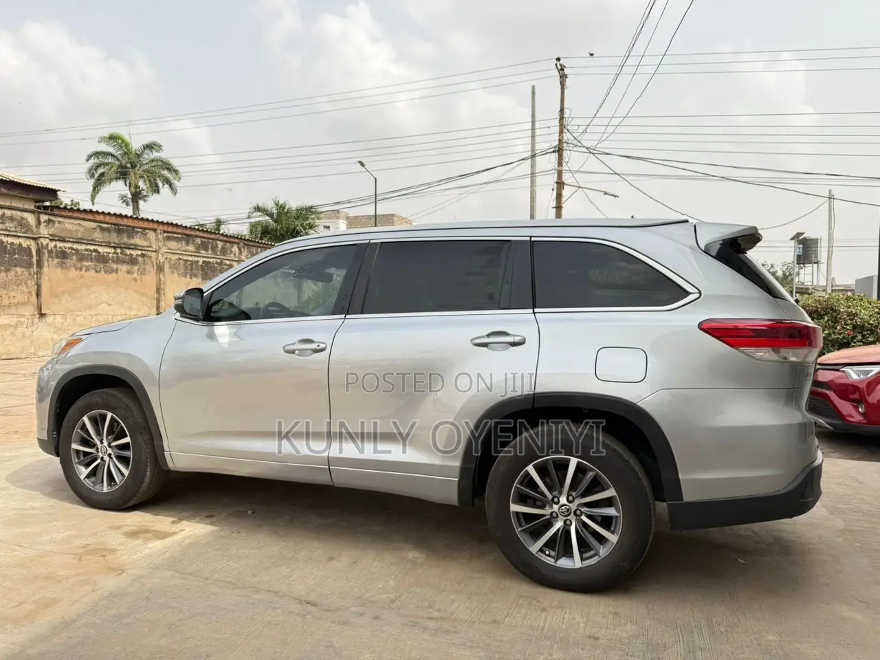Toyota Highlander XLE 4x2 V6 (3.5L 6cyl 8A) 2018 Silver