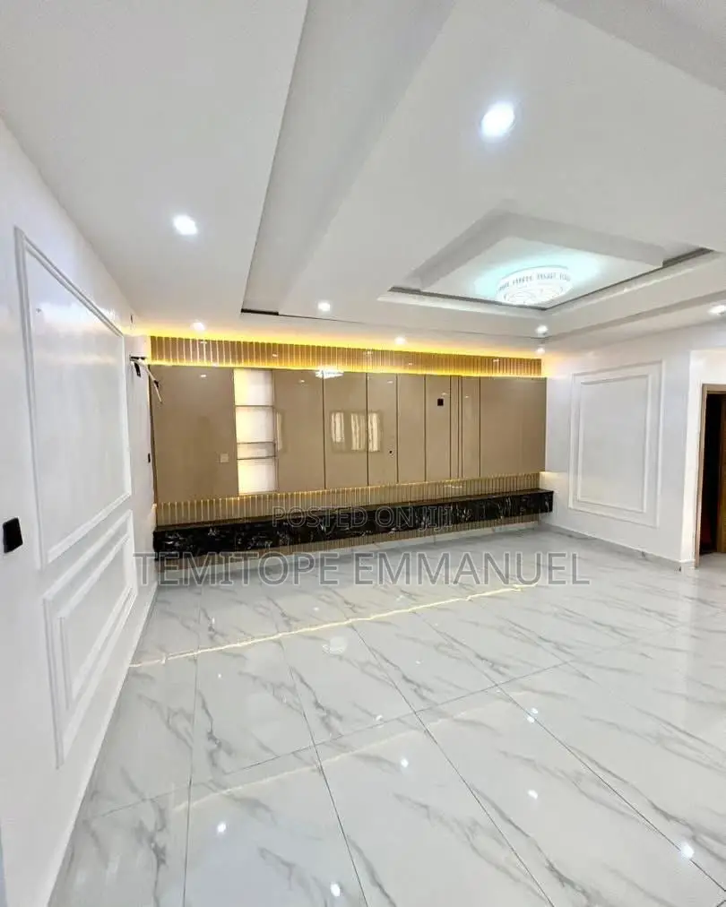 Furnished 6bdrm Duplex in Lekki for rent