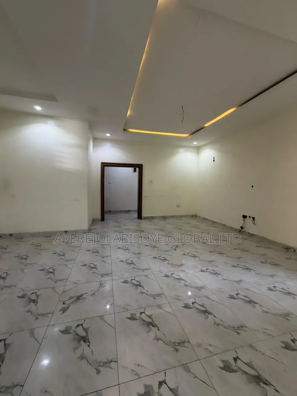 3bdrm Apartment in Jahi Gilmore Abuja for sale