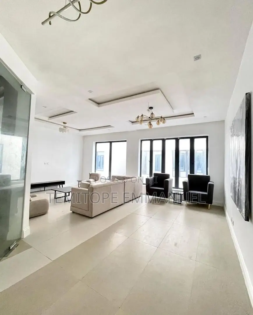 Furnished 20bdrm Duplex in Lekki for sale