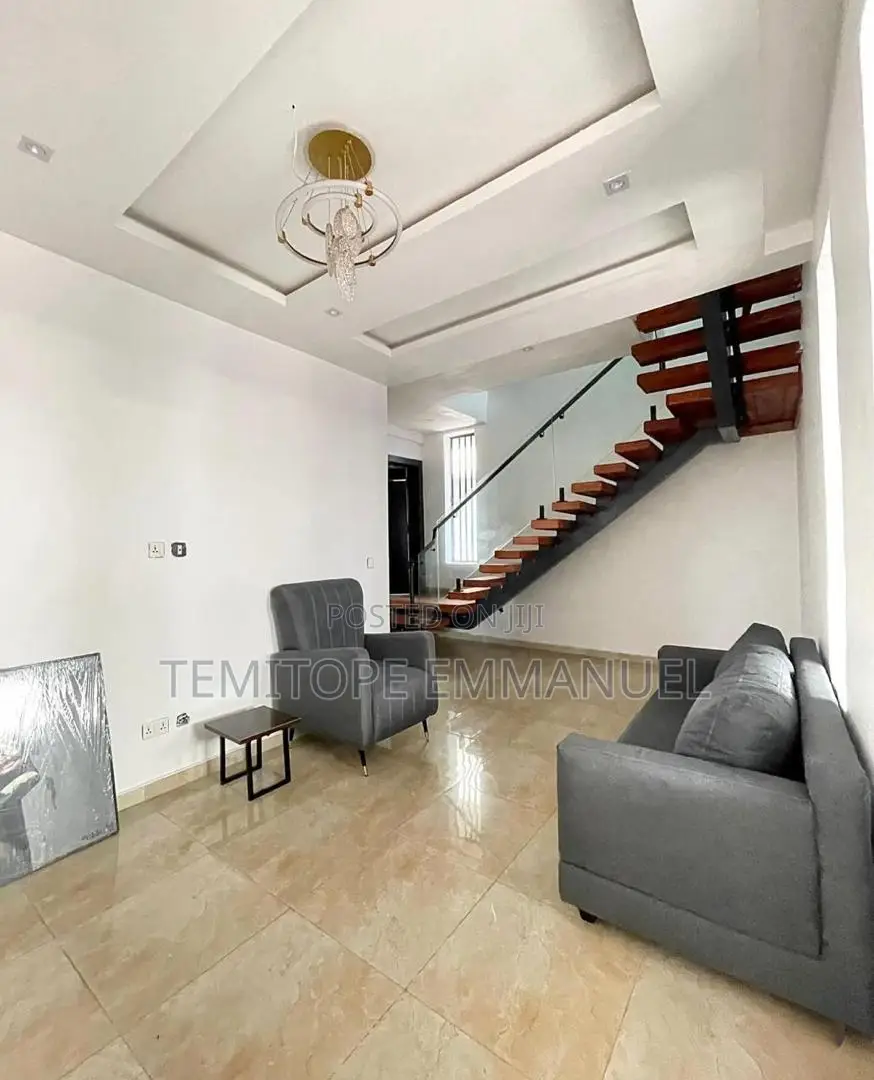 Furnished 20bdrm Duplex in Lekki for sale