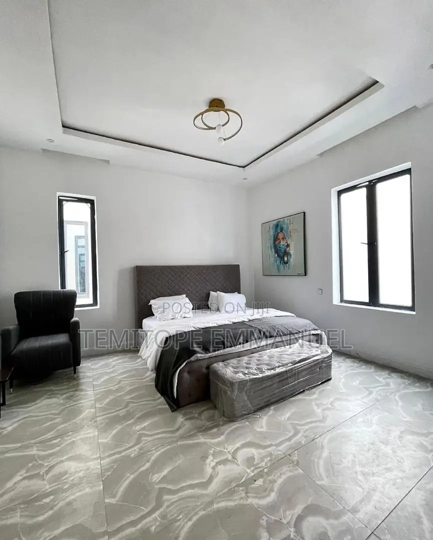 Furnished 20bdrm Duplex in Lekki for sale