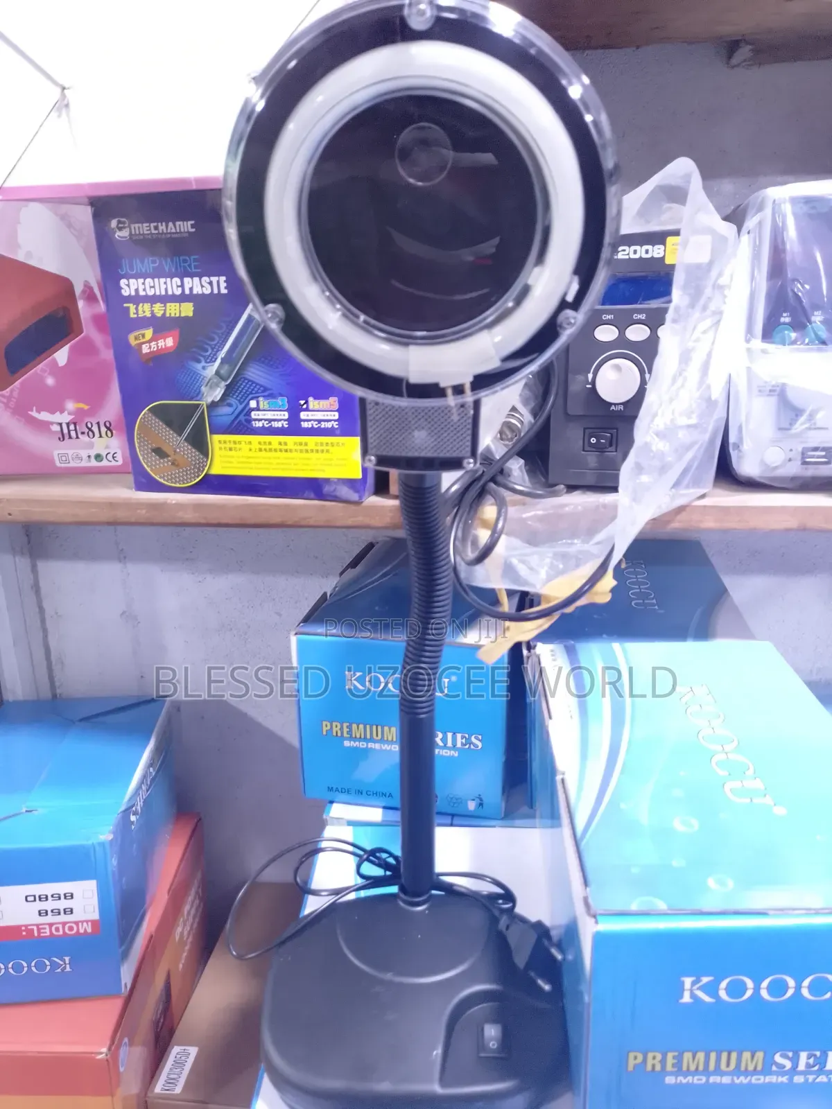 Koocu Kc-139 Premium Desk Magnifying Glass Lamp of Illumination Tool