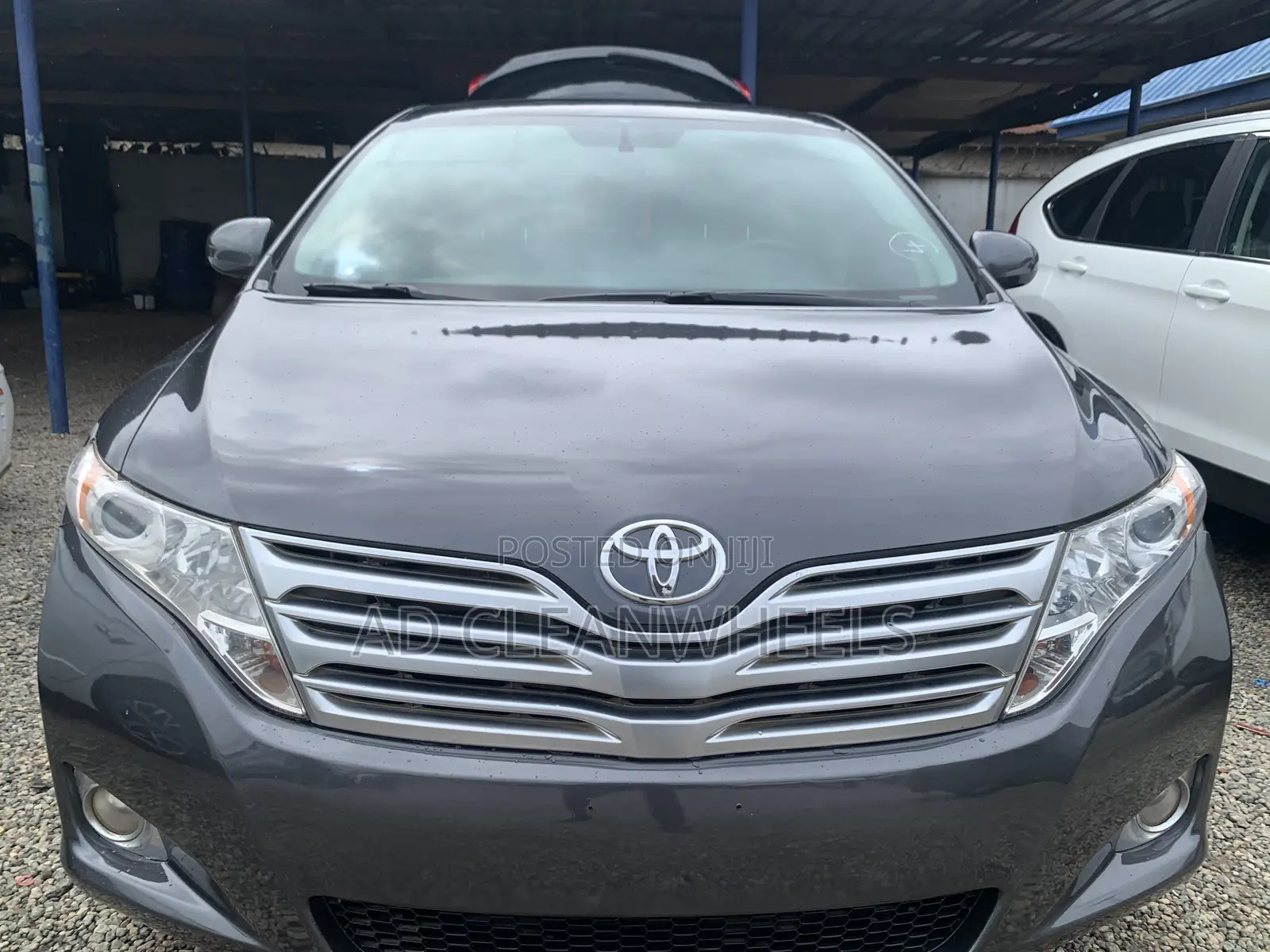 Toyota Venza XLE 2010 Gray