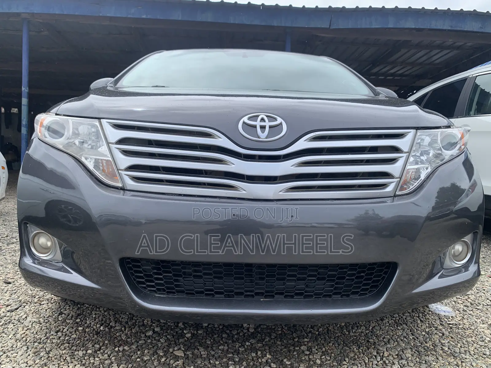 Toyota Venza XLE 2010 Gray