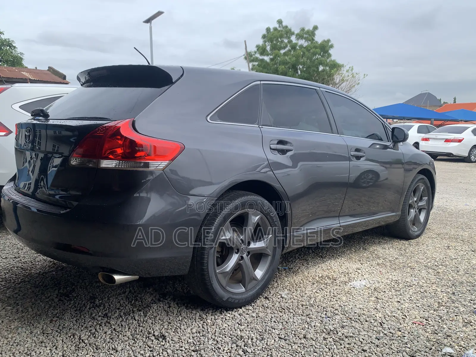 Toyota Venza XLE 2010 Gray