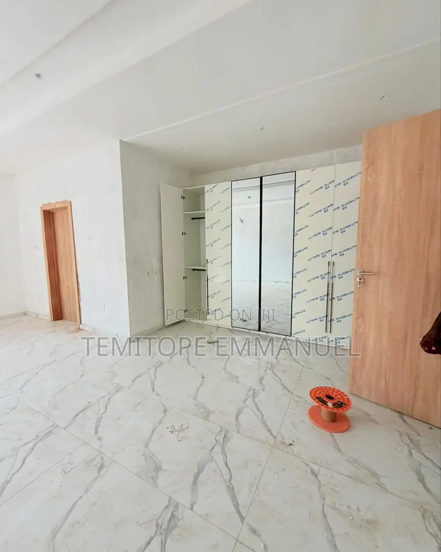 Furnished 4bdrm Duplex in Ikeja GRA for sale