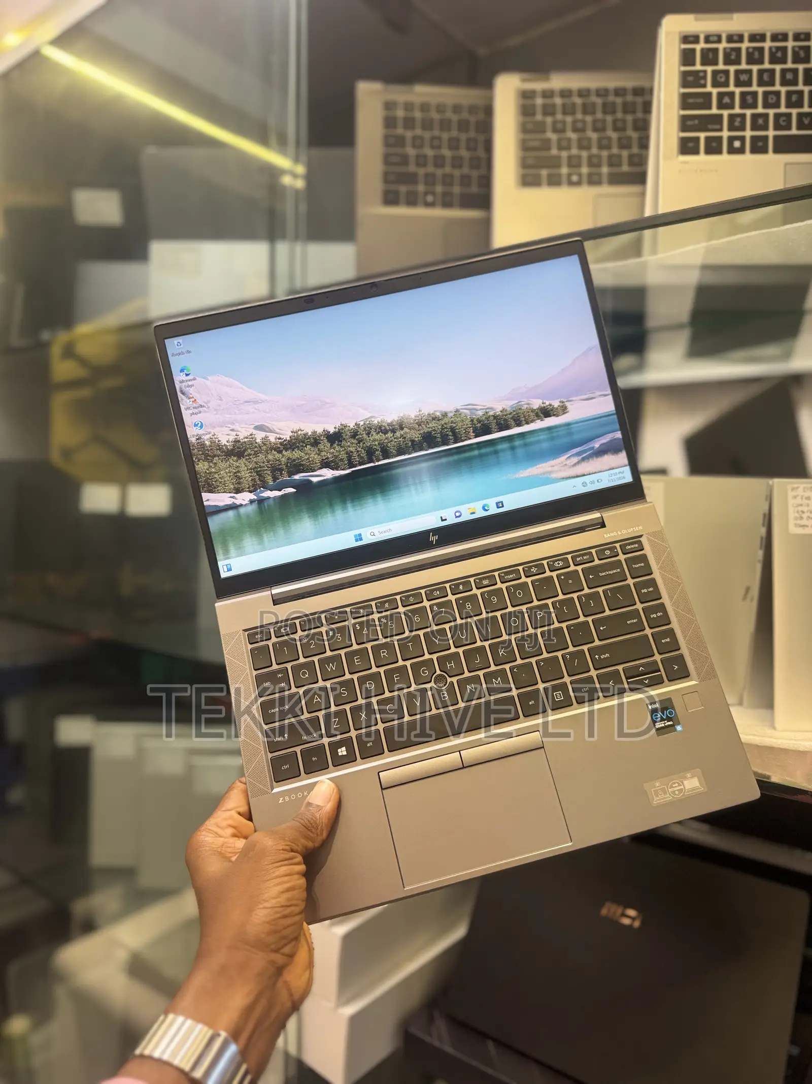 Laptop HP ZBook Firefly G8 16GB Intel Core i5 SSD 256GB