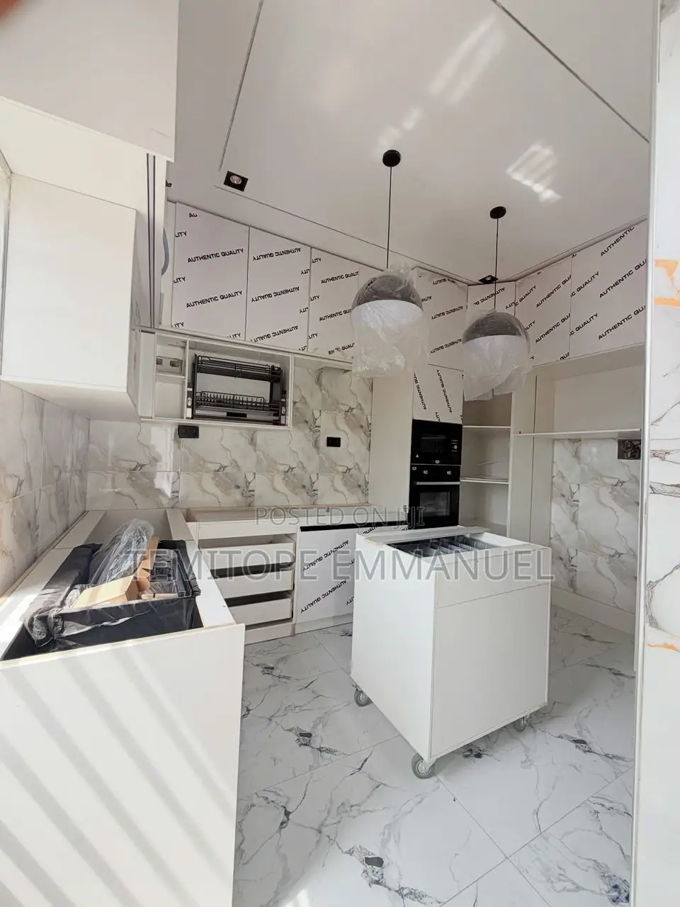 Furnished 5bdrm Duplex in Ikeja for sale