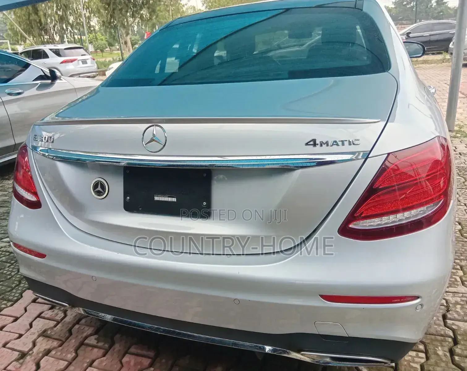 Mercedes-Benz E300 4Matic AWD Sedan (2.0L 4cyl 9A) 2017 Silver