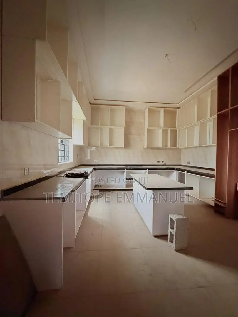 Furnished 5bdrm Duplex in Omole Phase 1 for sale