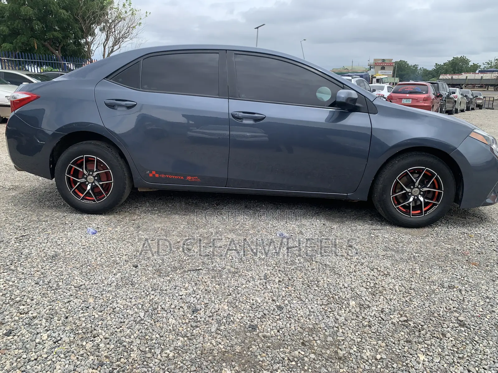 Toyota Corolla LE Eco 4dr Sedan (1.8L 4cyl CVT) 2016 Gray
