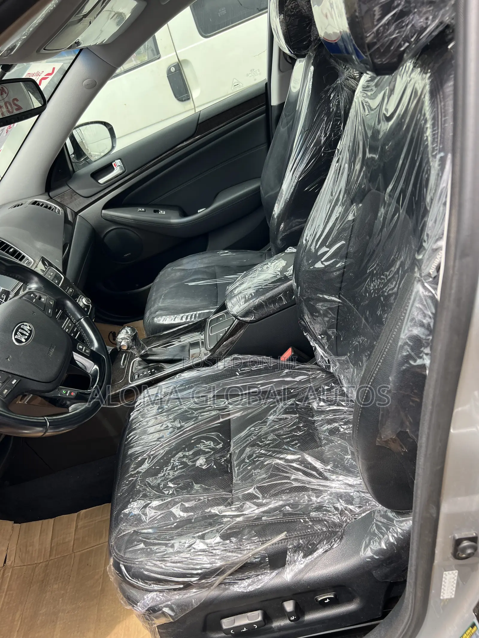 Kia Cadenza Premium 2016 Silver