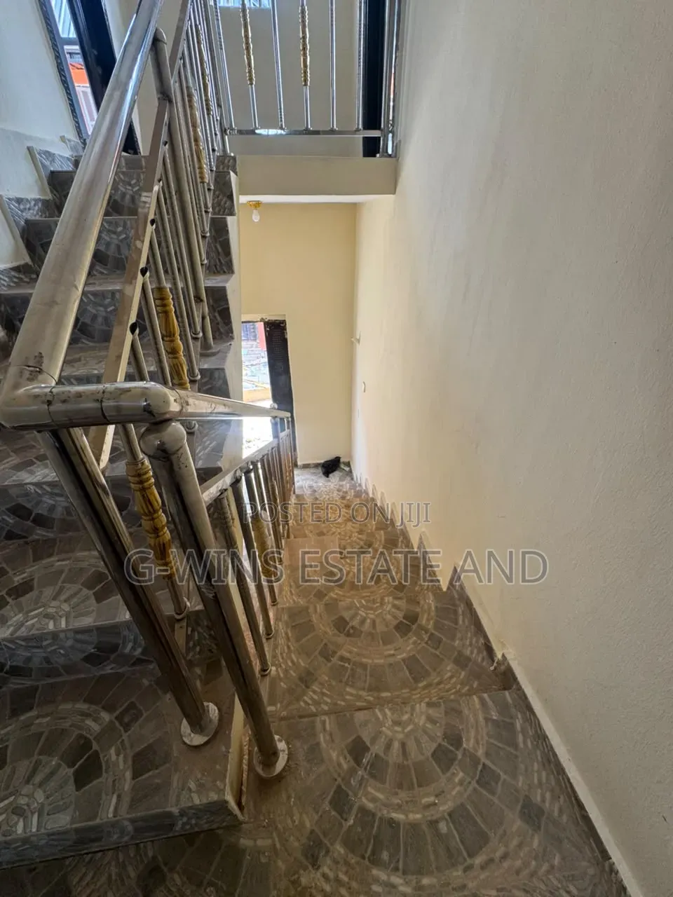 3bdrm Apartment in Okhuoromi Off, Benin City for rent